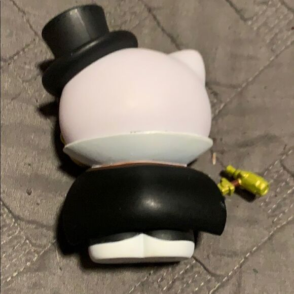 Kidrobot Hello Kitty Steampunk Blindbox - Picture 2 of 4